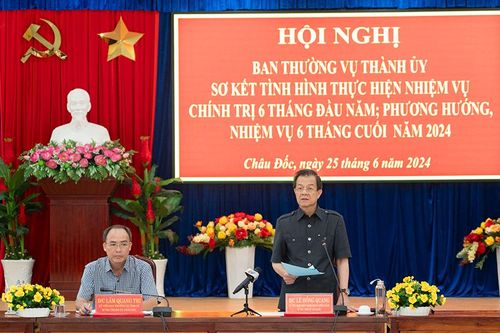 Bí thư Tỉnh ủy An Giang Lê Hồng Quang: Ban Thường vụ Thành ủy Châu Đốc tập trung lãnh đạo thực hiện thắng lợi nhiệm vụ chính trị năm 2024