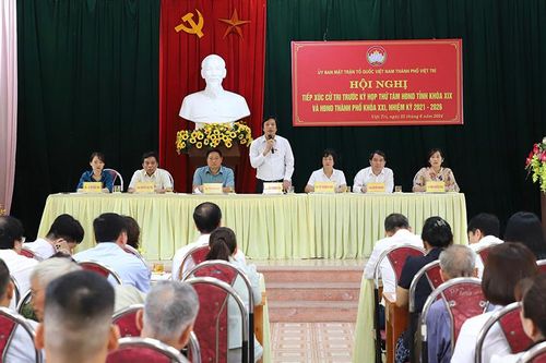 Đại biểu HĐND tỉnh tiếp xúc cử tri tại TP Việt Trì trước Kỳ họp thứ Tám