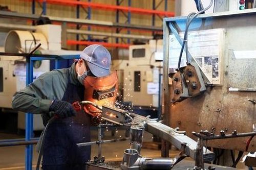 Công nghiệp hỗ trợ loay hoay bài toán 'con gà - quả trứng'