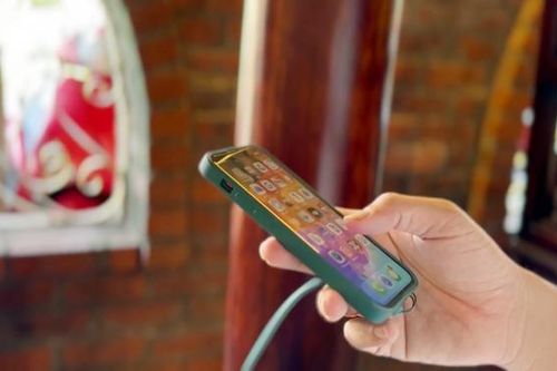 Mất tiền tỷ do bị 'sập bẫy' hẹn hò online