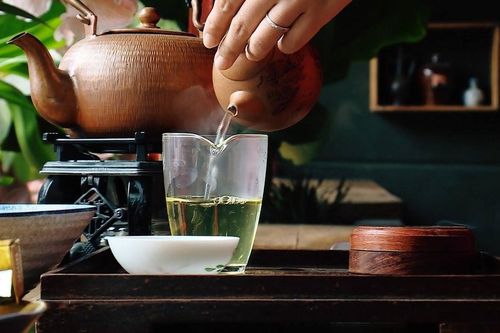 Đừng dại bỏ qua bước này khi pha trà, hương vị trà sẽ kém hẳn