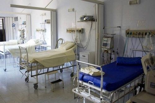 Bị anh bạn lừa đi phẫu thuật chuyển giới để ép kết hôn, chàng trai tuyệt vọng