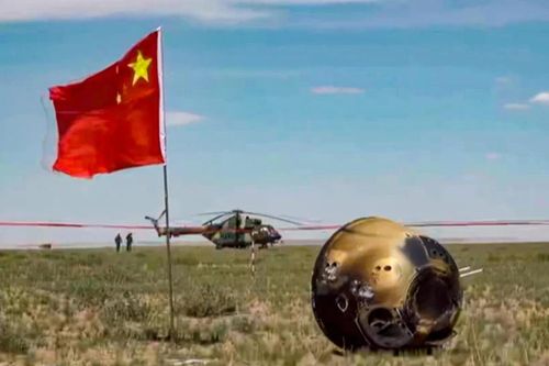 Trung Quốc thành nước đầu tiên đưa đá từ vùng tối Mặt trăng về Trái đất