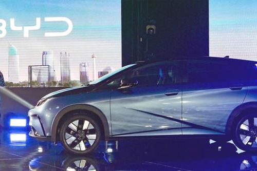 Canada thông báo xem xét áp thuế ô tô điện từ Trung Quốc
