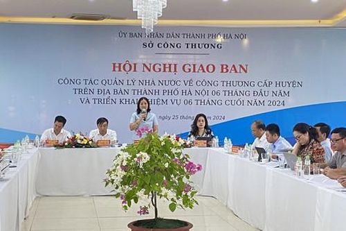 Hà Nội: Tháo gỡ khó khăn, vướng mắc trong công tác cải tạo, xây mới các chợ