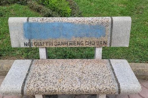 Quảng cáo cá độ EURO 2024 phủ khắp mạng xã hội, ghế đá công viên, học sinh, sinh viên cũng dễ 'dính bẫy'