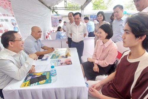 Huyện Thạch Thất thu ngân sách vượt chỉ tiêu