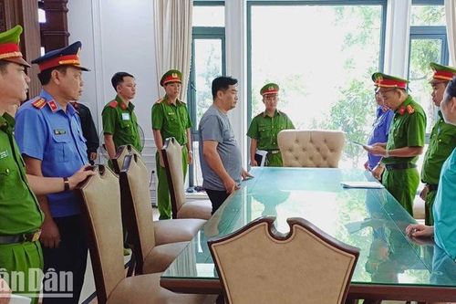 Bắt thêm bị can vụ 'phân lô, bán nền trái phép' tại Phú Quốc