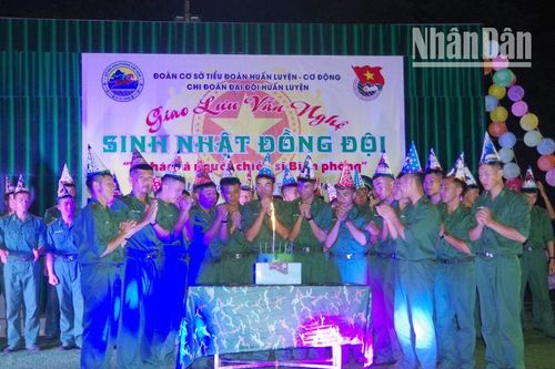 'Sinh nhật đồng đội' gắn kết yêu thương