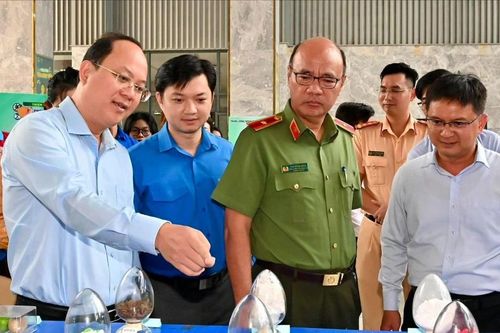 Tổ chức cho giáo viên, học sinh, sinh viên đăng ký tham gia phong trào '3 không'
