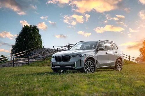 BMW X5 Silver Anniversary Edition kỷ niệm 25 năm, giá hơn 2 tỷ đồng
