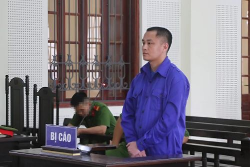 Cán bộ ngân hàng ở Nghệ An lừa đảo để… 'đá bóng'