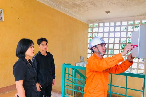 Điện Biên đảm bảo cung cấp điện liên tục phục vụ kỳ thi tốt nghiệp THPT