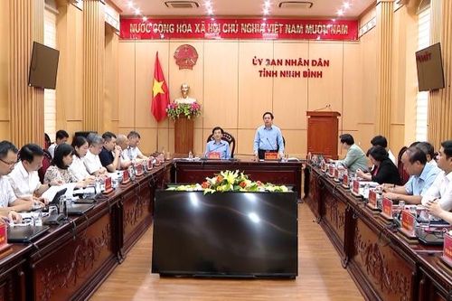 Đoàn công tác thành viên Chính phủ làm việc với tỉnh Ninh Bình