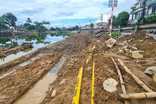 Hệ thống tiêu thoát lũ ở Thừa Thiên Huế: Vướng mặt bằng, dự án khó về đích đúng hạn