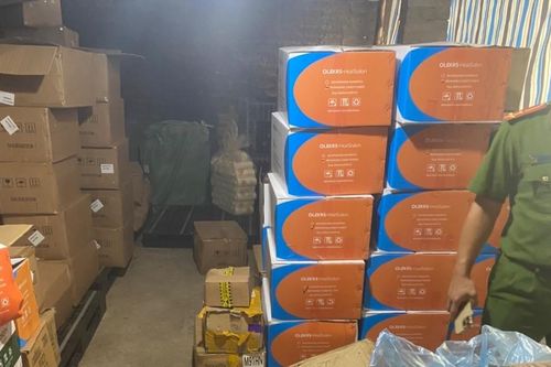 Công an TP Hà Nội triệt phá đường dây buôn bán mỹ phẩm giả số lượng lớn