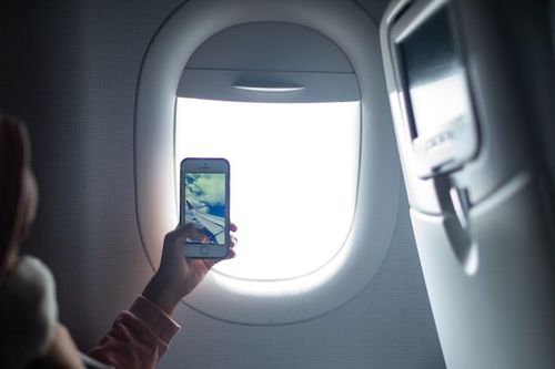 Bí mật quay lại cảnh máy bay cất cánh, hành khách nhận ngay kết đắng
