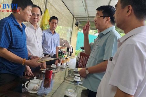 Lãnh đạo tỉnh Thái Nguyên thăm hỏi, động viên gia đình có nạn nhân tử vong trong vụ cháy