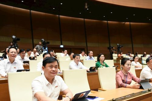 Quốc hội thông qua Nghị quyết về thí điểm bổ sung một số cơ chế, chính sách đặc thù phát triển tỉnh Nghệ An