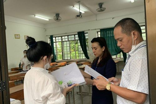 Đà Nẵng có 3 thí sinh được bố trí phòng riêng vì không thể tự viết