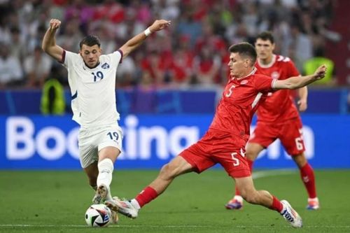 Hòa thất vọng trước Serbia, Đan Mạch vẫn giành vé vào vòng 1/8 Euro 2024