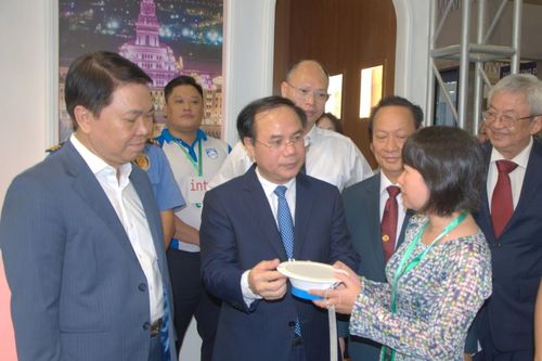 Gần 2.000 gian hàng hội tụ tại Triển lãm Vietbuild TP. Hồ Chí Minh 2024