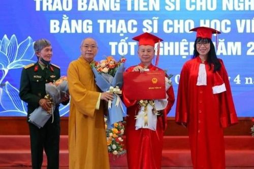 Những điều 'rất đặc biệt' trong quá trình đào tạo, cấp bằng tiến sĩ của Thượng tọa Thích Chân Quang