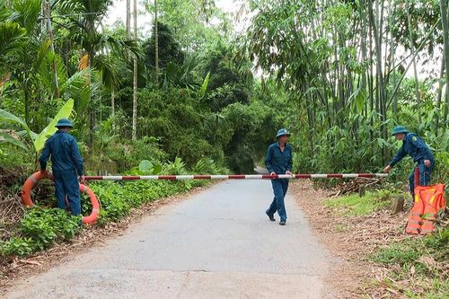 Không để thí sinh bỏ thi vì thiên tai