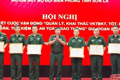 Quản lý, bảo vệ vững chắc chủ quyền lãnh thổ, an ninh biên giới quốc gia