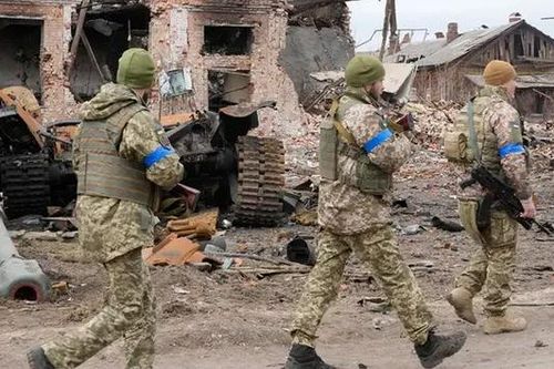 Nga và Ukraine tiến hành trao đổi tù binh