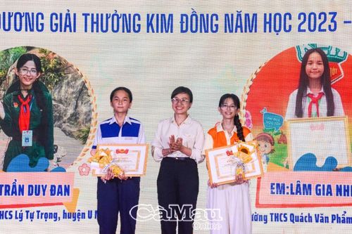 Cô học trò xuất sắc