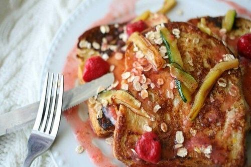 Nhìn cách ăn uống biết ngay vị hôn phu phản bội, cô gái lập tức hủy hôn