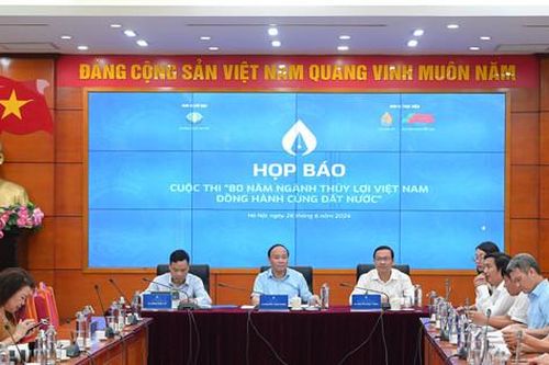 Tôn vinh công trình, tấm gương tiêu biểu trong lĩnh vực thủy lợi