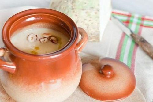 Khi rán mỡ heo, cho muối vào là sai: Chỉ cần mẹo này mỡ heo sẽ có màu trắng, thơm và để cả năm không bị hỏng