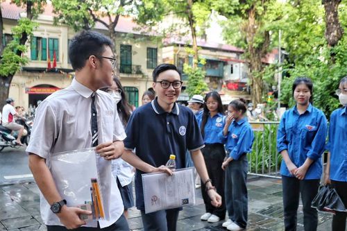 'Đất nước' vào đề thi môn Ngữ văn tốt nghiệp THPT năm 2024