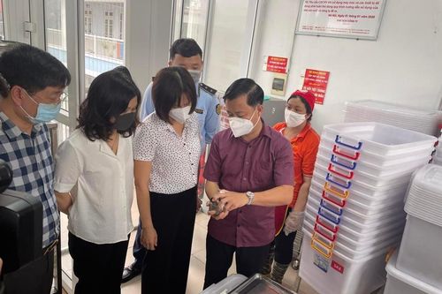 Quận Hai Bà Trưng công khai 7 cơ sở vi phạm an toàn thực phẩm
