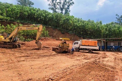 Chủ mỏ đất bị xử phạt gần 250 triệu do hàng loạt vi phạm