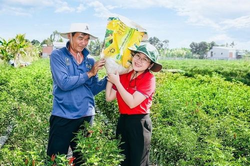 Tổ vay vốn - cầu nối đắc lực đưa vốn Agribank tới người dân