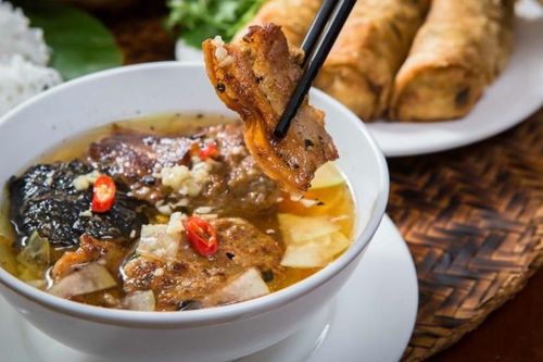 Bún chả, cơm tấm Việt lọt top '100 món ăn từ thịt lợn ngon nhất thế giới'