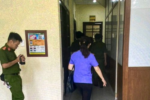 Bắt trưởng phòng thuộc Cảng vụ Hàng hải Hải Phòng