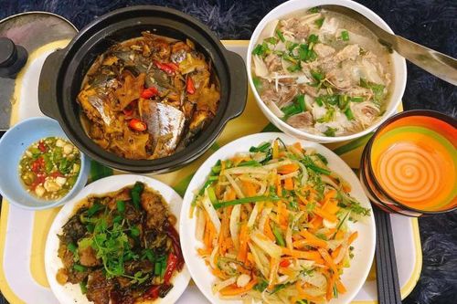 Cá mắm kho sao cho không tanh và ngon, tham khảo bí quyết từ mẹ đảm dưới đây