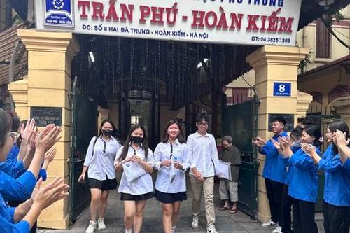 Thi tốt nghiệp THPT năm 2024: 'Không dễ đạt được điểm 9, 10 môn Toán'