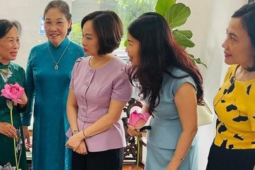 Phụ nữ Thủ đô bảo tồn và phát huy nghề truyền thống