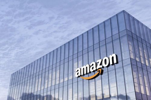 Amazon thăng hạng trong 'câu lạc bộ nghìn tỷ USD'