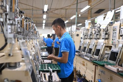 Cảnh báo cho Việt Nam sau khi vuột mất các ông lớn công nghệ