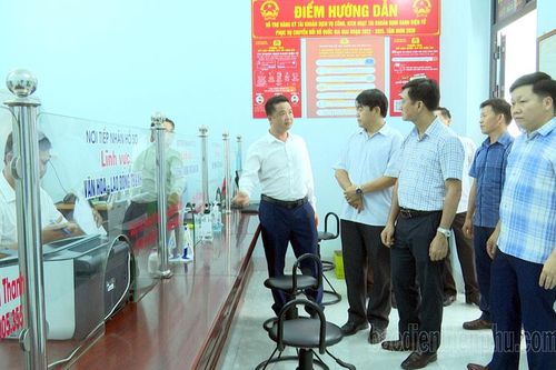 Mường Chà ra mắt mô hình 'Chính quyền thân thiện', 'Công an thân thiện'