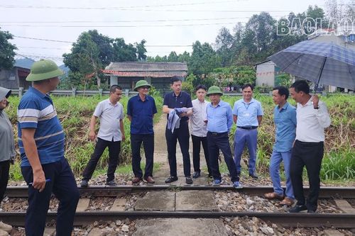 Đề xuất đầu tư 31,6 tỷ đồng làm đường gom, xóa lối mở qua đường sắt tại huyện Bảo Thắng và Bảo Yên