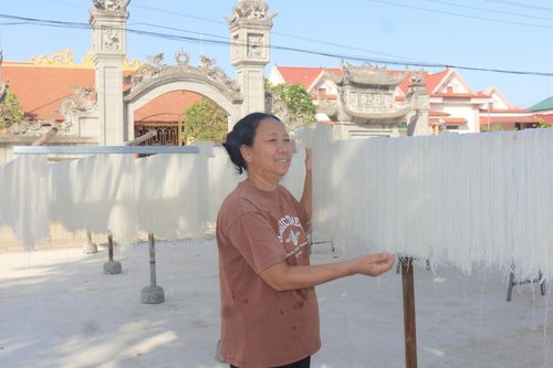 Hùng Việt giữ nghề truyền thống
