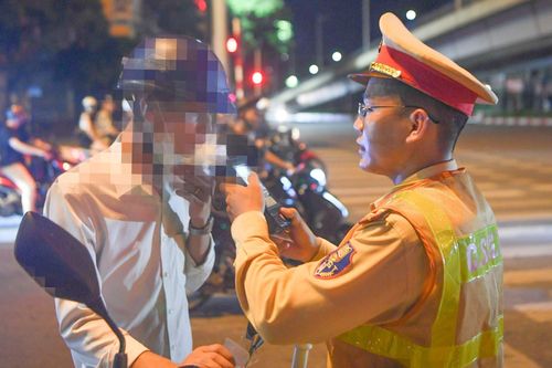 Quốc hội chốt cấm tuyệt đối nồng độ cồn với tài xế