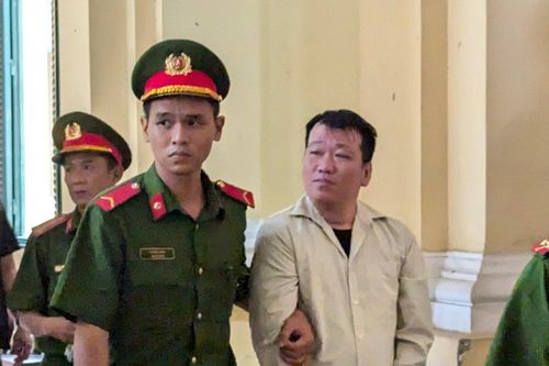 Tòa trả hồ sơ vụ cựu Trung úy công an ở TP.HCM dùng nhục hình làm chết người